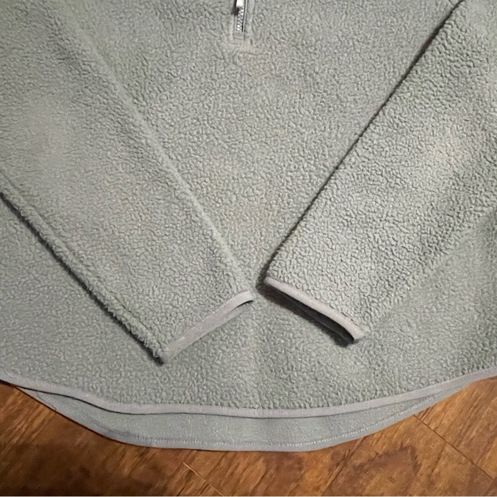 Vineyard vines women’s fleece 3/4 zip pullover - Picture 3 of 4
